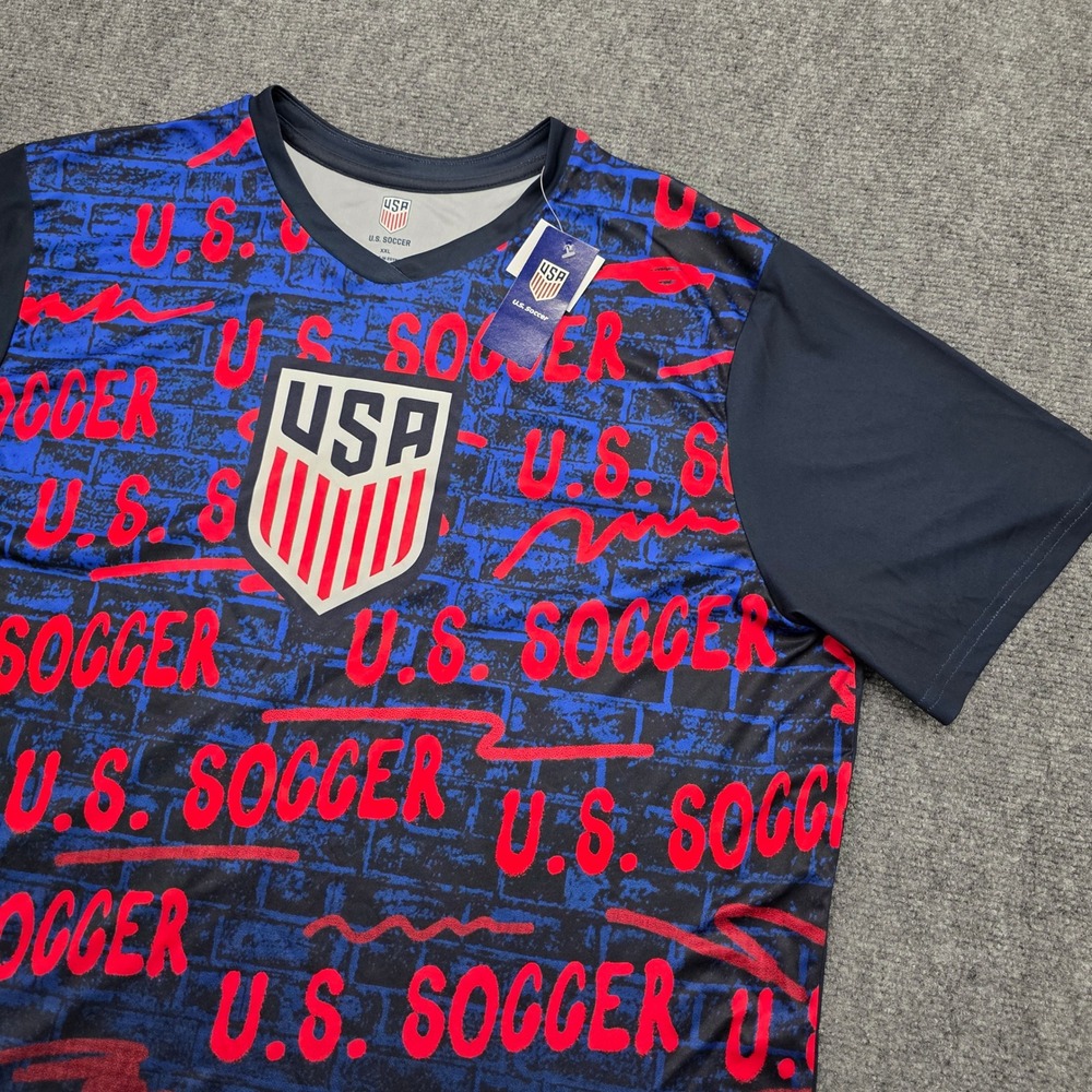 US Soccer USA National Team Mens XXL Blue Red Graphic T-Shirt New With Tags